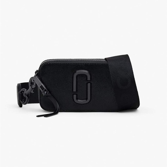 Marc Jacobs Handbags - Marc Jacob’s The Snapshot DTM Bag Black